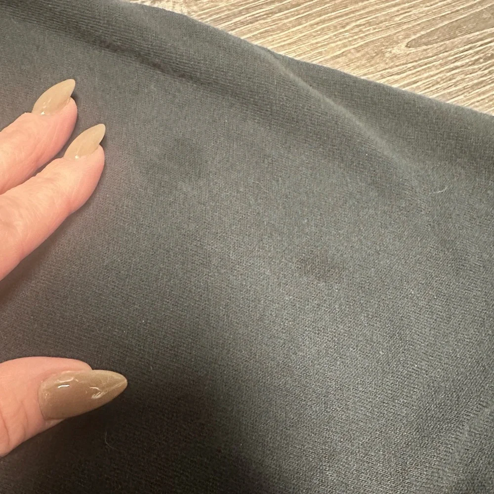 Khaite Imogen LS t-shirt in Medium - Picture 10 of 12